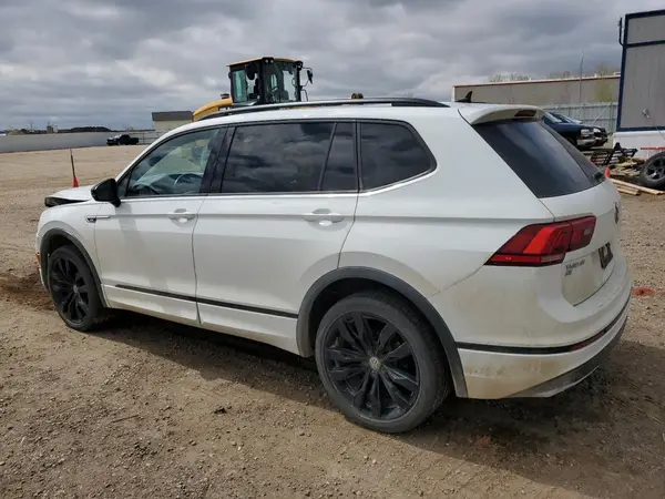 3VV2B7AX1LM119797 2020 VOLKSWAGEN TIGUAN - Image 2
