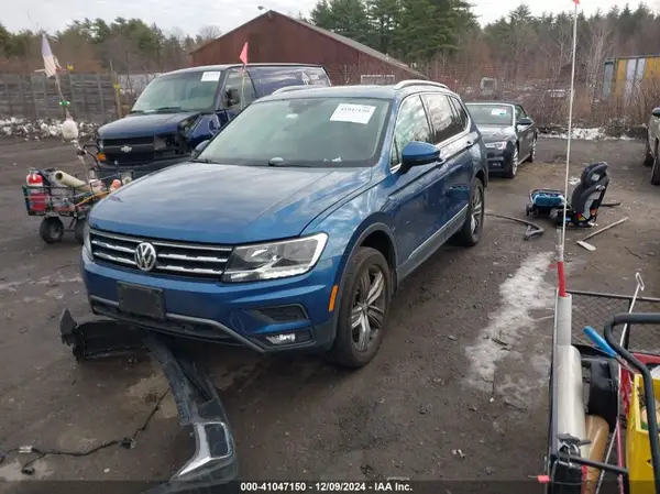 3VV2B7AX1LM129245 2020 VOLKSWAGEN TIGUAN - Image 2