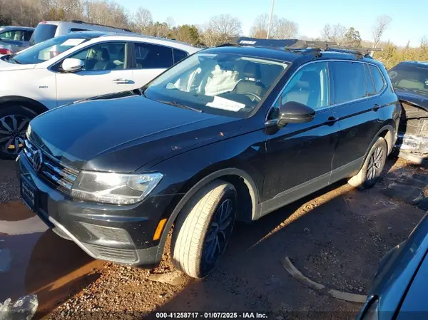 3VV2B7AX1LM180888 2020 VOLKSWAGEN TIGUAN - Image 2