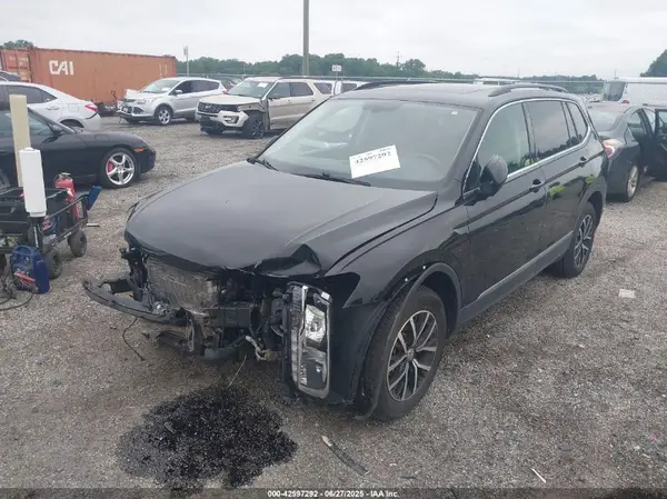 3VV2B7AX1MM030328 2021 VOLKSWAGEN TIGUAN - Image 2