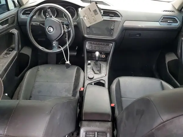 3VV2B7AX1MM035495 2021 VOLKSWAGEN TIGUAN - Image 8