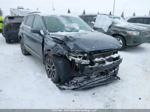 3VV2B7AX1MM037649 2021 VOLKSWAGEN TIGUAN - Image 1