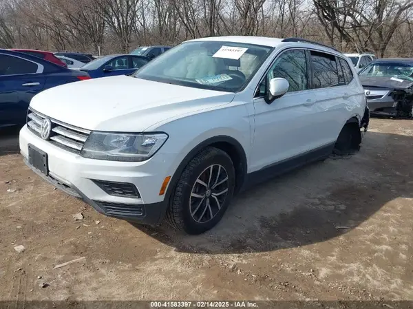 3VV2B7AX1MM070358 2021 VOLKSWAGEN TIGUAN - Image 2