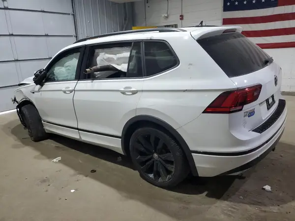 3VV2B7AX1MM146452 2021 VOLKSWAGEN TIGUAN - Image 2