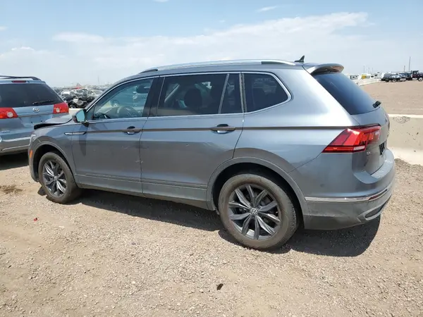 3VV2B7AX1NM037488 2022 VOLKSWAGEN TIGUAN - Image 2