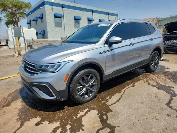 3VV2B7AX1NM042142 2022 VOLKSWAGEN TIGUAN - Image 1