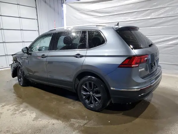 3VV2B7AX1NM096413 2022 VOLKSWAGEN TIGUAN - Image 2