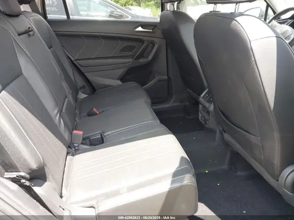 3VV2B7AX1PM033069 2023 VOLKSWAGEN TIGUAN - Image 8