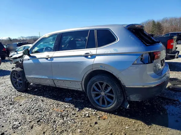 3VV2B7AX1RM023645 2024 VOLKSWAGEN TIGUAN - Image 2