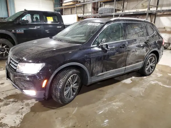 3VV2B7AX2JM013095 2018 VOLKSWAGEN TIGUAN - Image 1