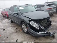 3VV2B7AX2JM044153 2018 VOLKSWAGEN TIGUAN