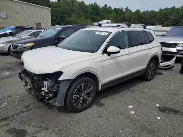 3VV2B7AX2JM063513 2018 VOLKSWAGEN TIGUAN - Image 1