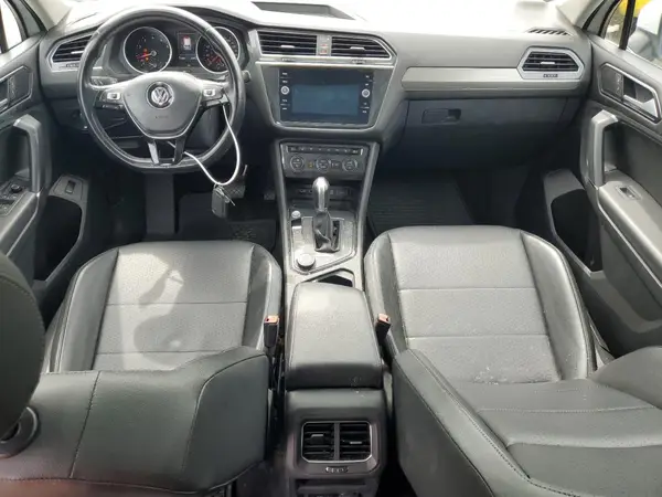 3VV2B7AX2JM063513 2018 VOLKSWAGEN TIGUAN - Image 8