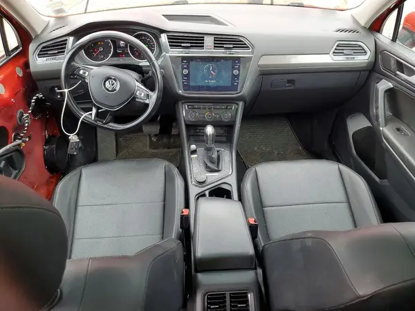 3VV2B7AX2JM114962 2018 VOLKSWAGEN TIGUAN - Image 8