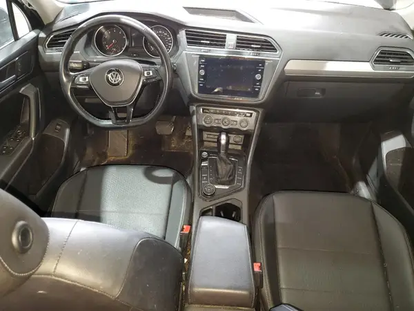 3VV2B7AX2JM139750 2018 VOLKSWAGEN TIGUAN - Image 8