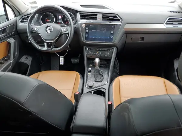 3VV2B7AX2JM145869 2018 VOLKSWAGEN TIGUAN - Image 8