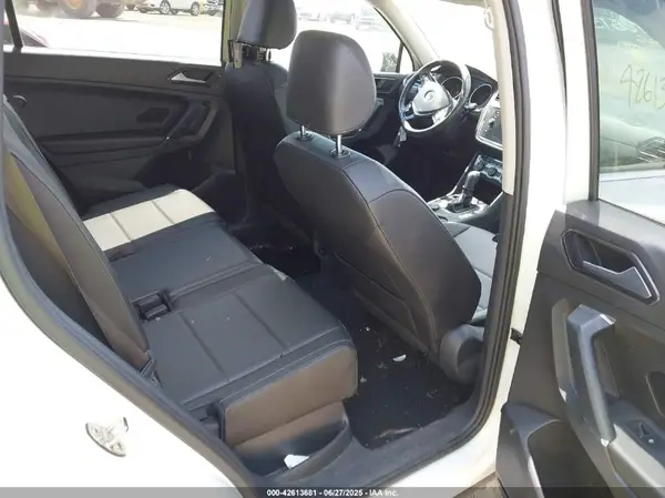 3VV2B7AX2JM168388 2018 VOLKSWAGEN TIGUAN - Image 8
