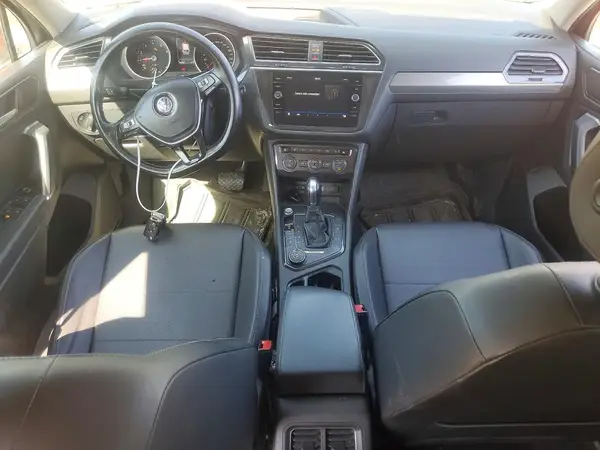 3VV2B7AX2JM185420 2018 VOLKSWAGEN TIGUAN - Image 8