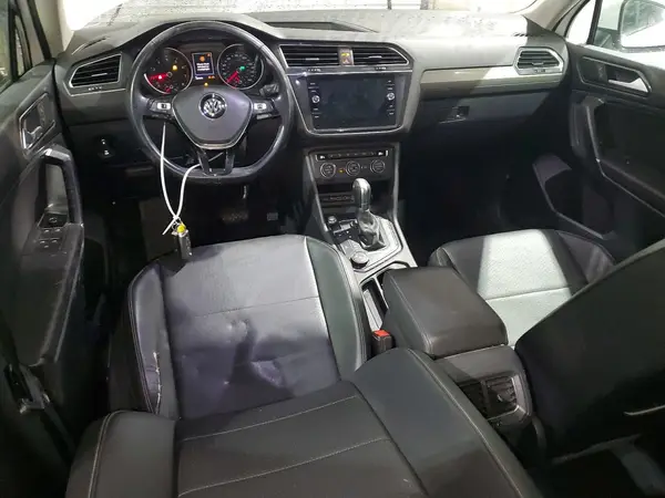 3VV2B7AX2JM186065 2018 VOLKSWAGEN TIGUAN - Image 8
