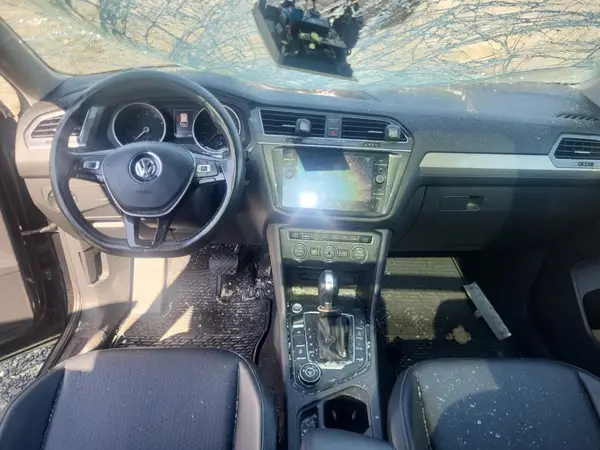 3VV2B7AX2JM187944 2018 VOLKSWAGEN TIGUAN - Image 8