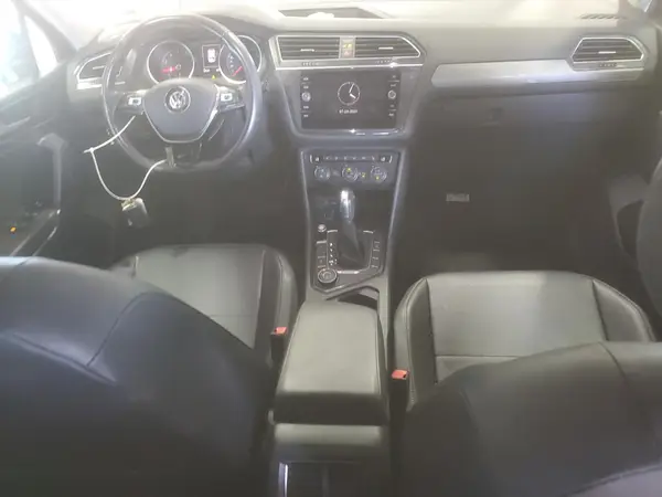 3VV2B7AX2JM192108 2018 VOLKSWAGEN TIGUAN - Image 8