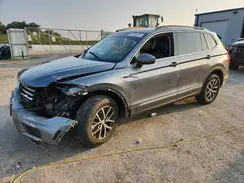 3VV2B7AX2JM197891 2018 VOLKSWAGEN TIGUAN