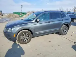 3VV2B7AX2JM198250 2018 VOLKSWAGEN TIGUAN