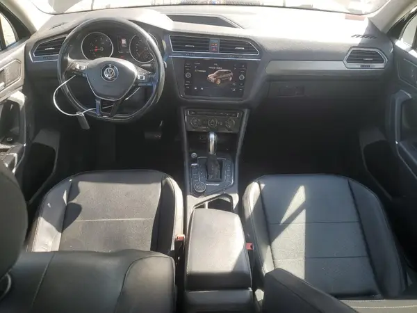 3VV2B7AX2JM198586 2018 VOLKSWAGEN TIGUAN - Image 8