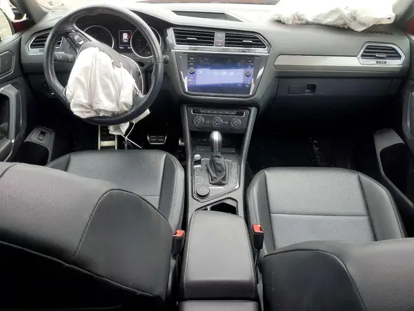 3VV2B7AX2JM207951 2018 VOLKSWAGEN TIGUAN - Image 8