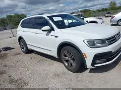 3VV2B7AX2JM213362 2018 VOLKSWAGEN TIGUAN