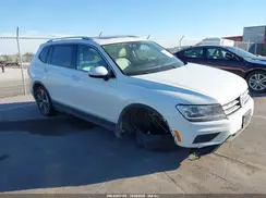 3VV2B7AX2KM009842 2019 VOLKSWAGEN TIGUAN