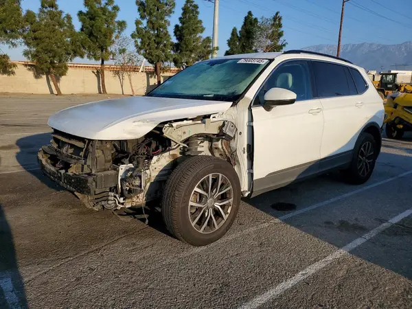 3VV2B7AX2KM011445 2019 VOLKSWAGEN TIGUAN - Image 1