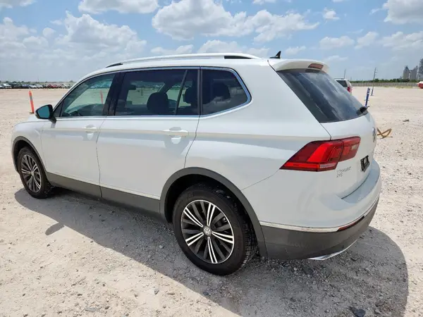 3VV2B7AX2KM014328 2019 VOLKSWAGEN TIGUAN - Image 2