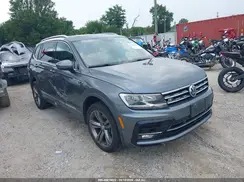 3VV2B7AX2KM016872 2019 VOLKSWAGEN TIGUAN