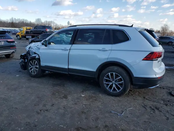 3VV2B7AX2KM025278 2019 VOLKSWAGEN TIGUAN - Image 2