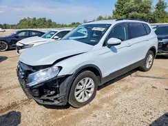 3VV2B7AX2KM043487 2019 VOLKSWAGEN TIGUAN