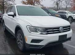 3VV2B7AX2KM049676 2019 VOLKSWAGEN TIGUAN