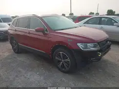 3VV2B7AX2KM055042 2019 VOLKSWAGEN TIGUAN