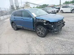 3VV2B7AX2KM057504 2019 VOLKSWAGEN TIGUAN