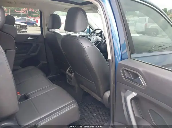3VV2B7AX2KM057504 2019 VOLKSWAGEN TIGUAN - Image 8