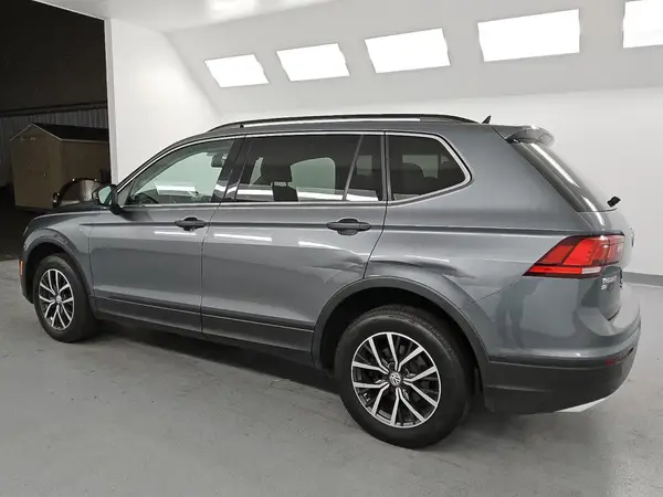 3VV2B7AX2KM058197 2019 VOLKSWAGEN TIGUAN - Image 2