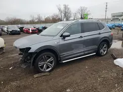 3VV2B7AX2KM061052 2019 VOLKSWAGEN TIGUAN
