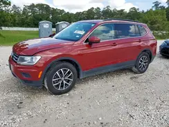 3VV2B7AX2KM095976 2019 VOLKSWAGEN TIGUAN
