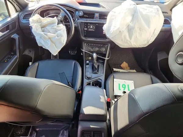 3VV2B7AX2KM132170 2019 VOLKSWAGEN TIGUAN - Image 8