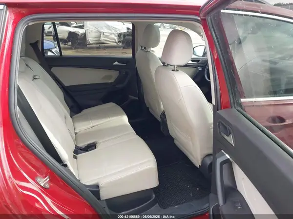 3VV2B7AX2KM139166 2019 VOLKSWAGEN TIGUAN - Image 8