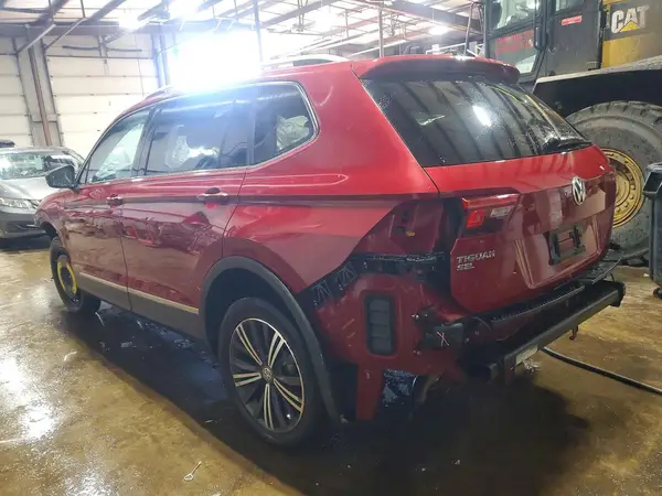 3VV2B7AX2KM158395 2019 VOLKSWAGEN TIGUAN - Image 2