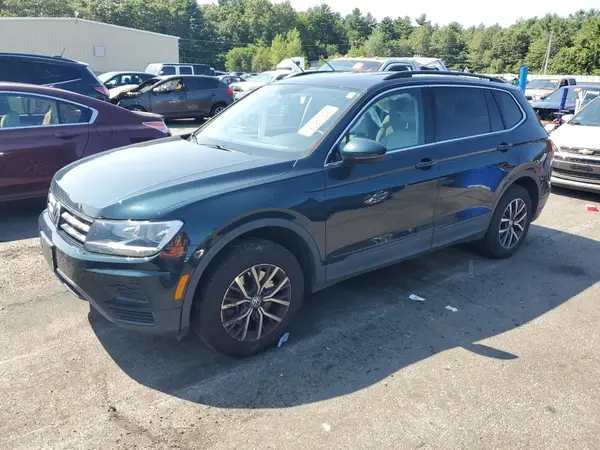 3VV2B7AX2KM163080 2019 VOLKSWAGEN TIGUAN - Image 1