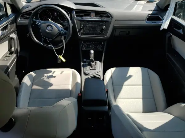 3VV2B7AX2KM163080 2019 VOLKSWAGEN TIGUAN - Image 8