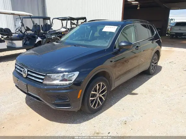 3VV2B7AX2KM176931 2019 VOLKSWAGEN TIGUAN - Image 2