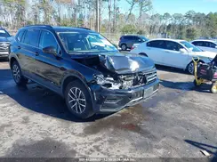 3VV2B7AX2KM182776 2019 VOLKSWAGEN TIGUAN